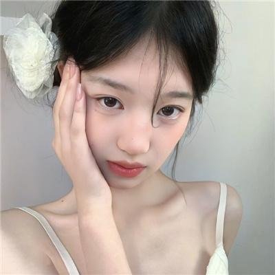 红萼纷纷